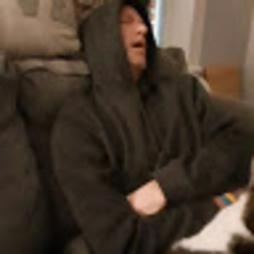 Meet your Posher, Tobi